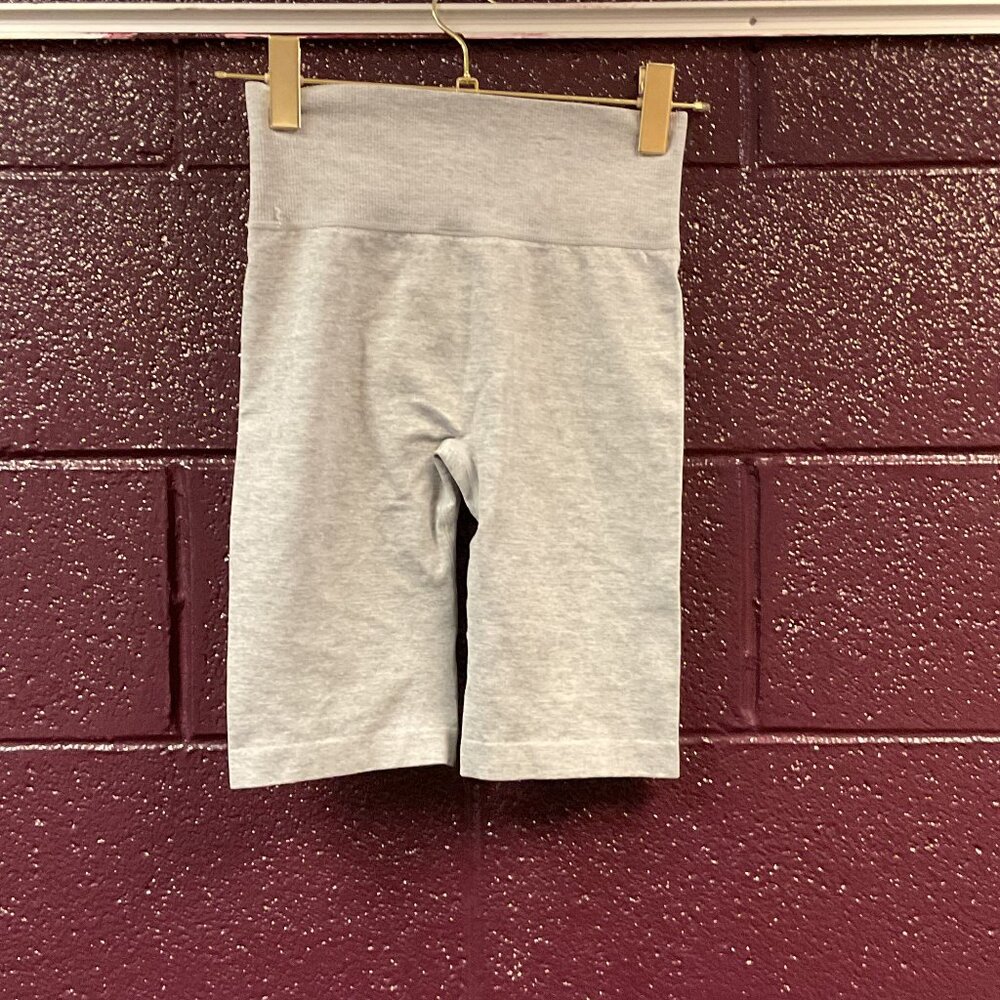 Gray Biker Shorts – Size Small